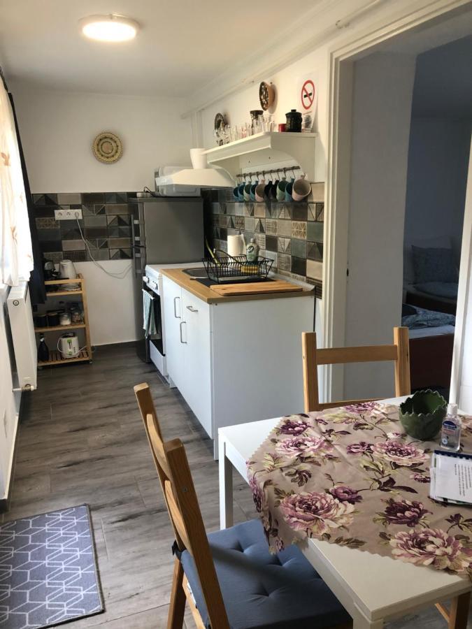 Dalia Apartman Gyoemro 외부 사진